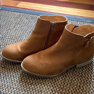 Tan Suede Booties